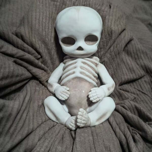 🔥2025 New Release 49% OFF -🖤💀 Reborn Skeleton Baby—Cute Yet Creepy🍼🎃