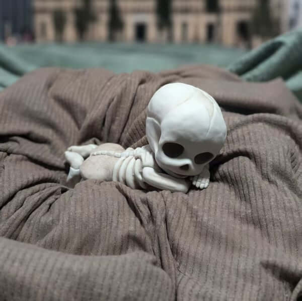 🔥2025 New Release 49% OFF -🖤💀 Reborn Skeleton Baby—Cute Yet Creepy🍼🎃